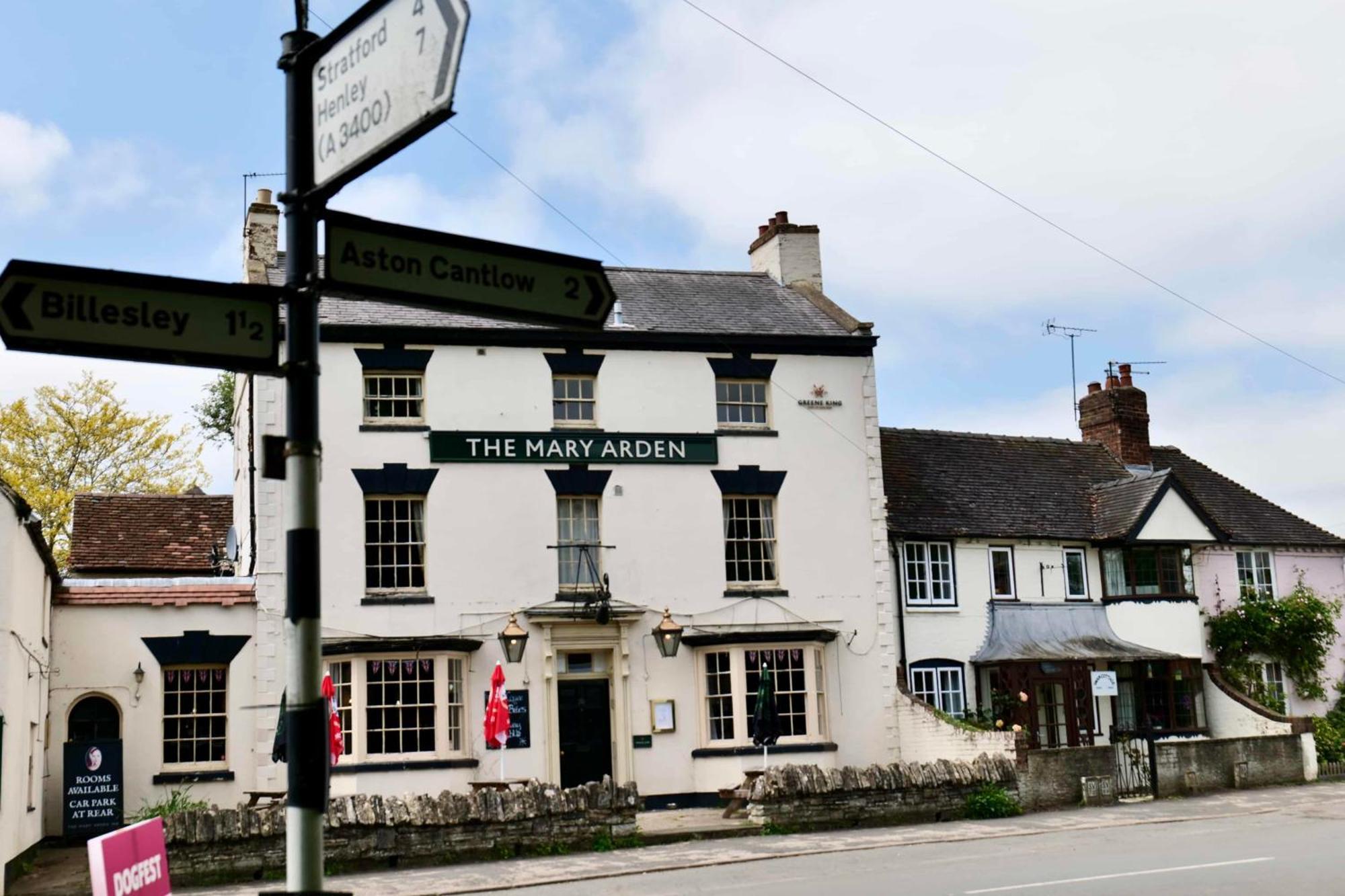 The Mary Arden Inn Stratford-upon-Avon Exterior photo